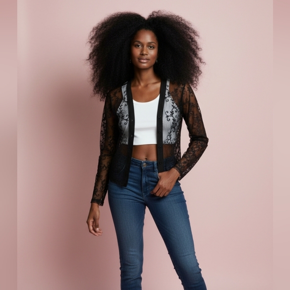 Women blouse - Picture 2 of 10